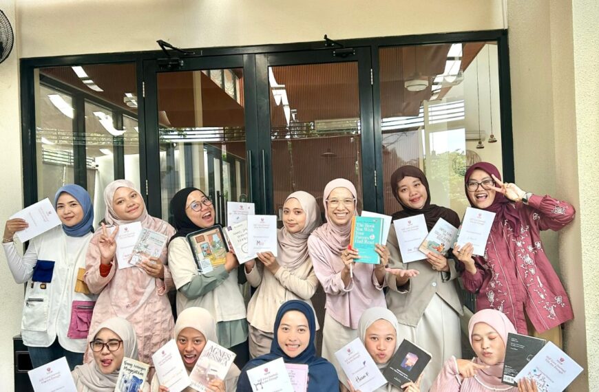 Kutub Sisters Ajak Perempuan Muda Temukan Makna “You Are Enough” Lewat Baca Buku dan Journaling